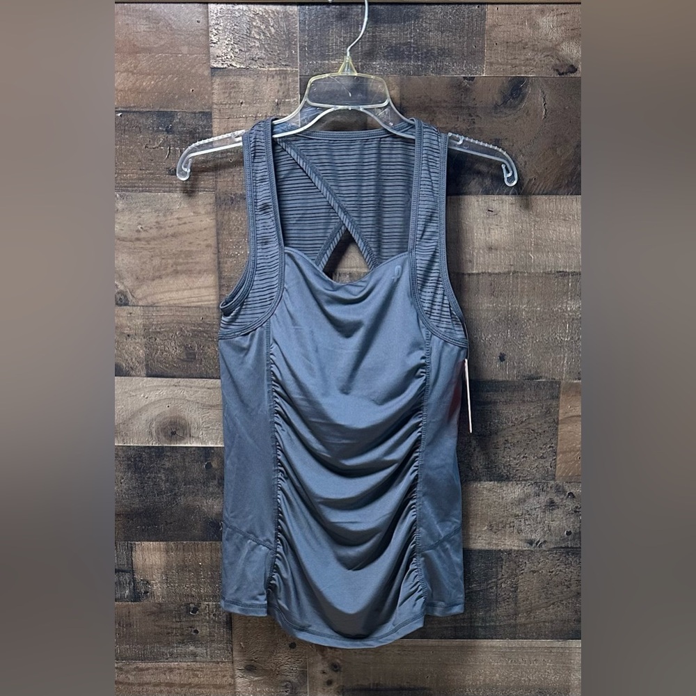 NEW Penn Women’s Gray Tennis Tank Top With Padded Lined Sports Bra Size L